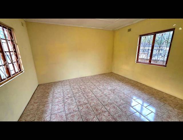 3 BEDROOM HOUSE FOR SALE IN SHALLCROSS